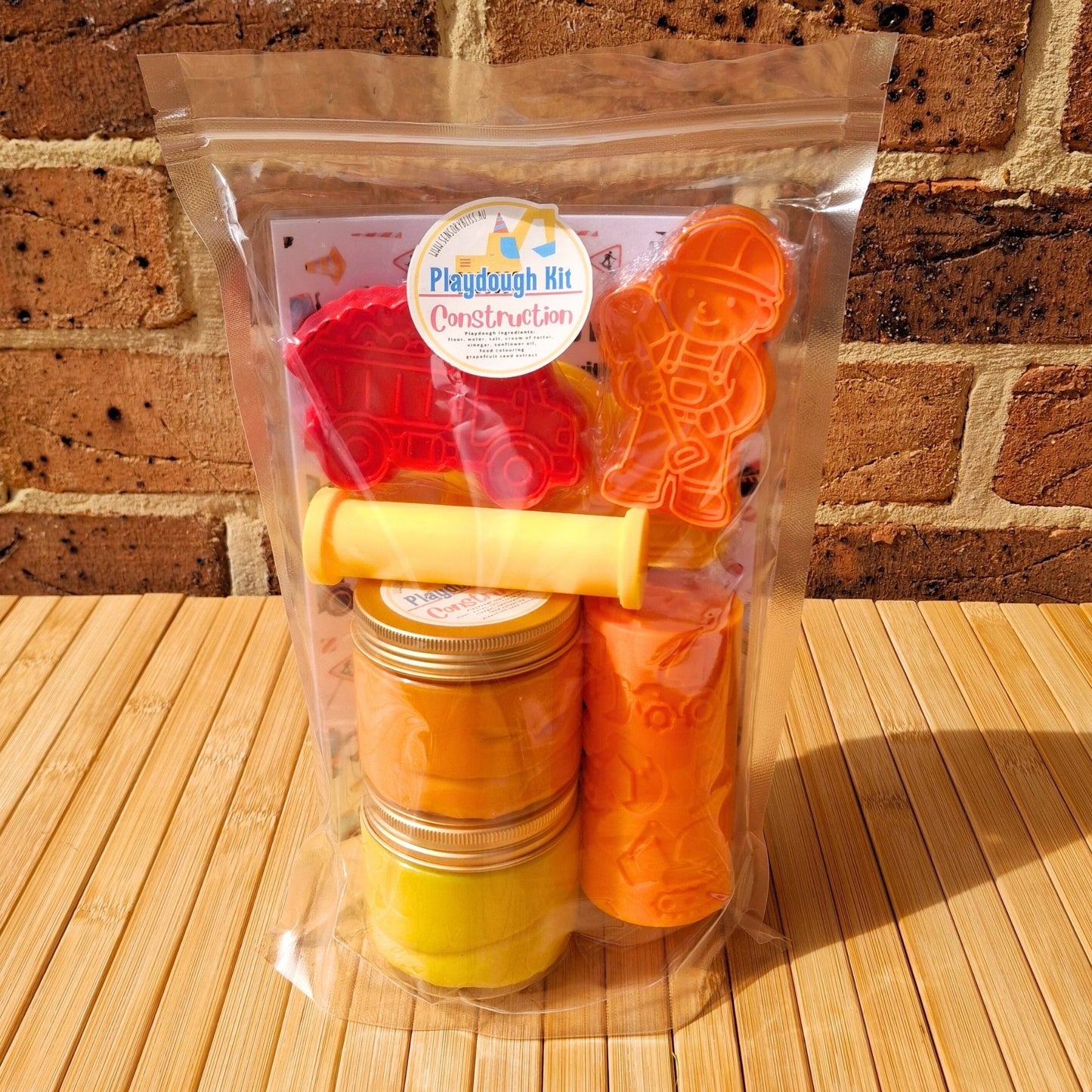 Construction Playdough Kit - Builders, Diggers, Trucks