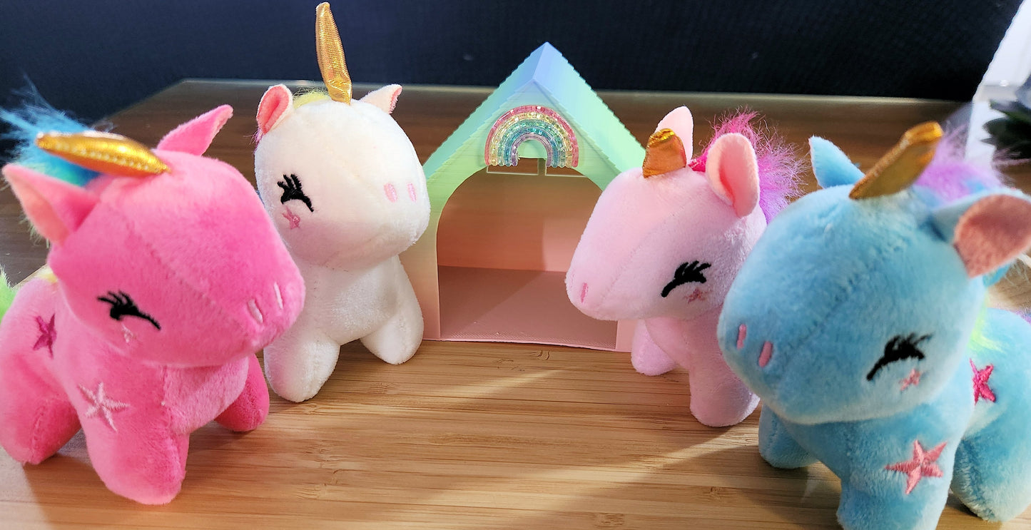 Unicorn Kingdom – Play & Colour Kit